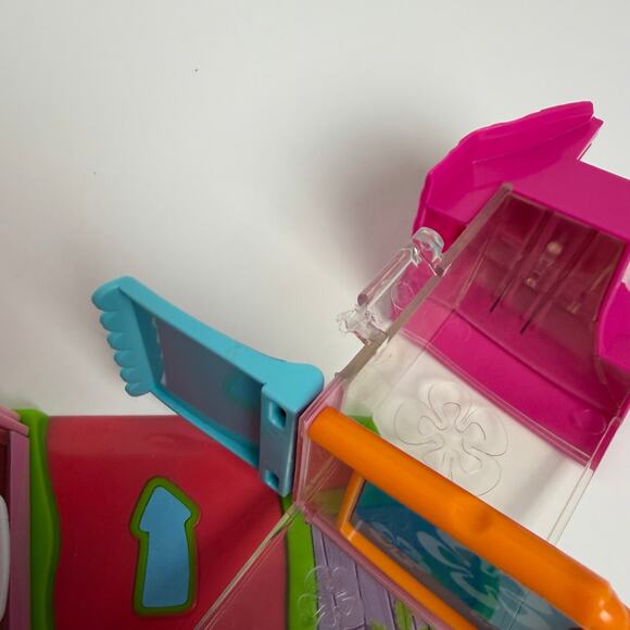 Vintage Polly Pocket Magnetic Polly Place Surf Diner Set *Flawed* - Picture 5 of 6